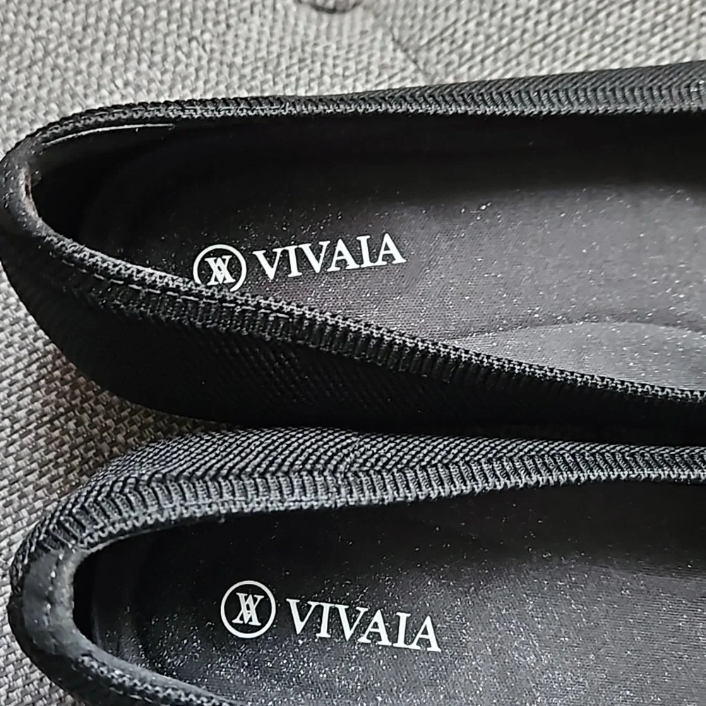 Vivaya Black Women's Loafers - Picture 3 of 3